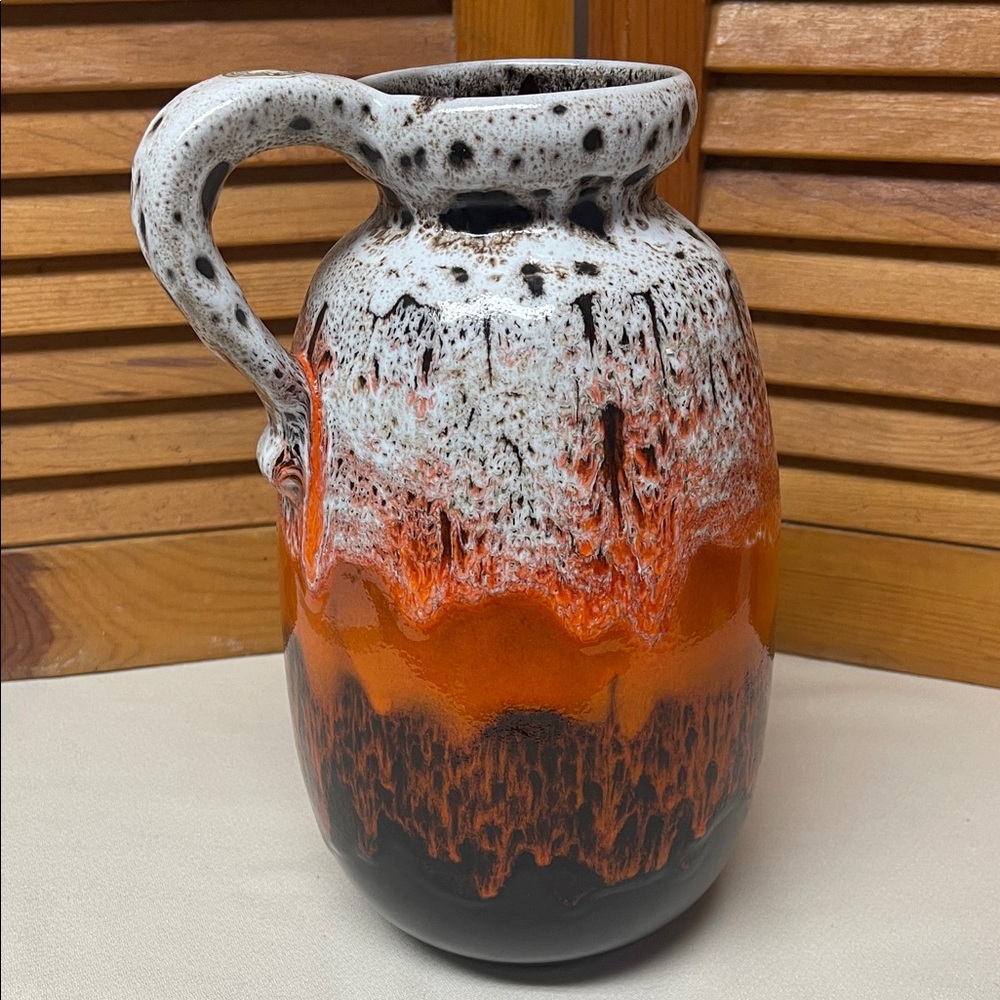 Artisan Mid Century Modern Pitcher, Apollo Series from Blue Mountain Pottery - Picture 11 of 16